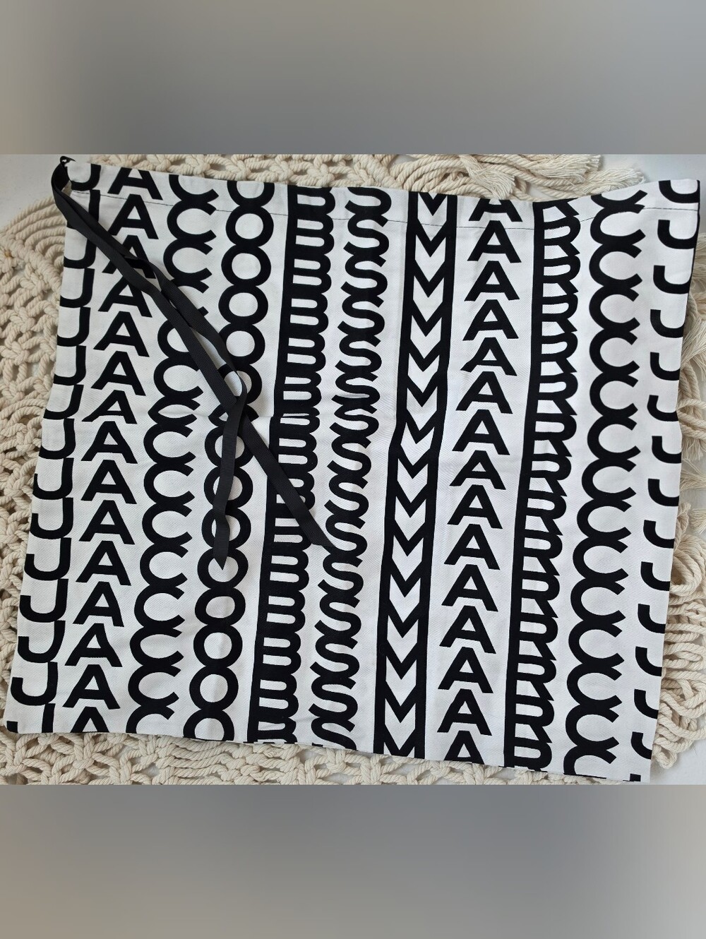 Marc Jacobs Pool Terry Tote - Picture 16 of 16